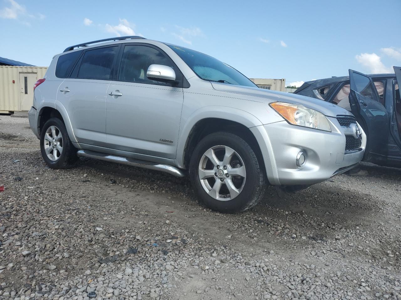 2T3YK4DV9BW012222 2011 Toyota Rav4 Limited