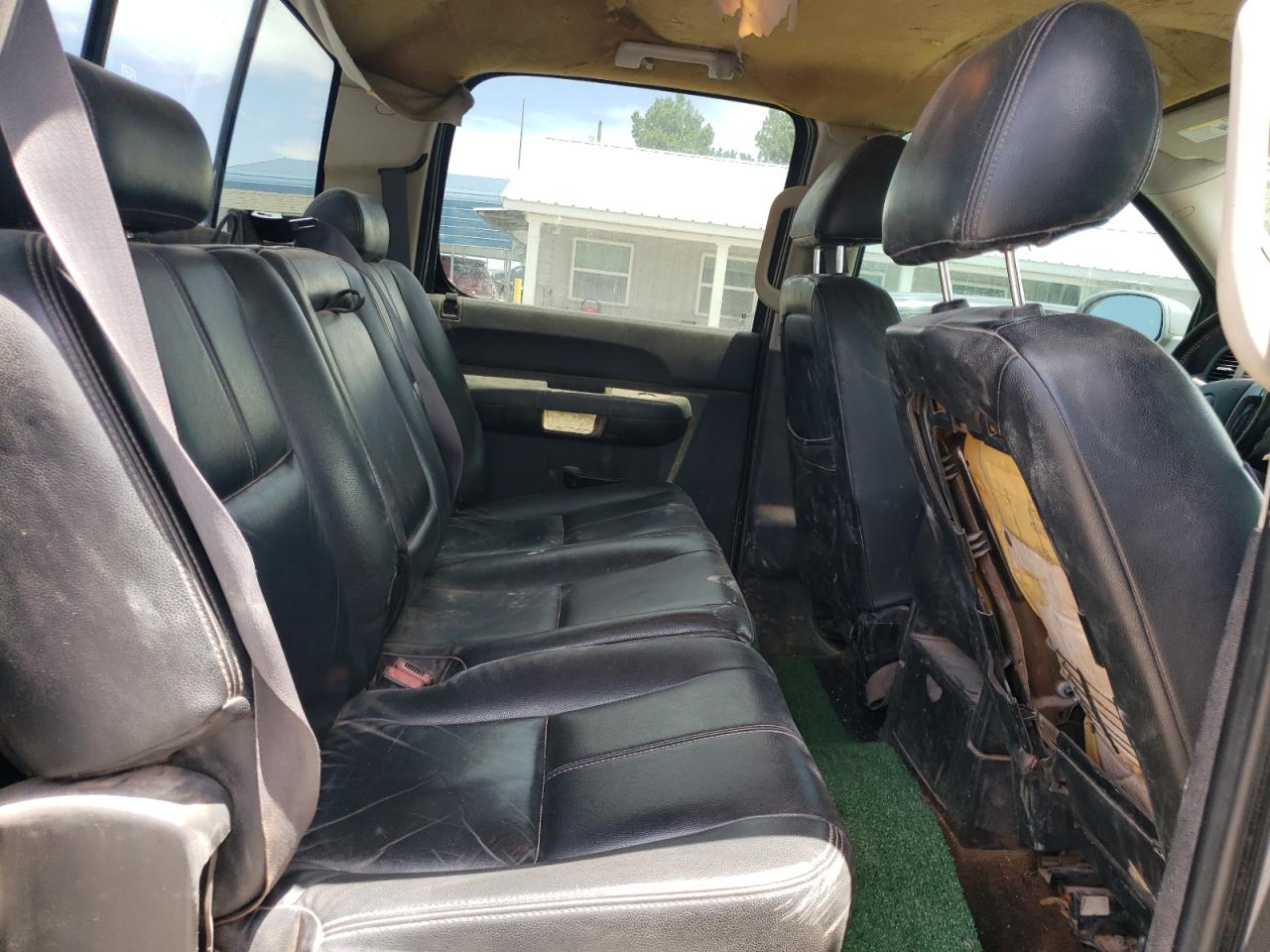 3GCPKSE32BG121487 2011 Chevrolet Silverado K1500 Lt