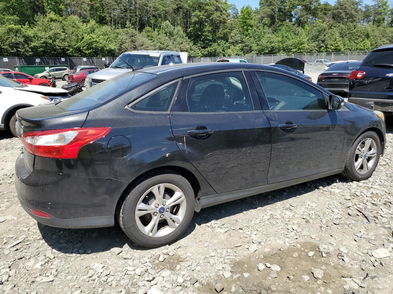 2013 Ford Focus Se vin: 1FADP3F26DL360925