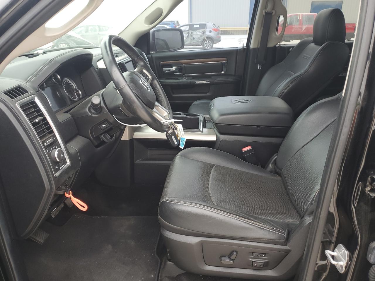 1C6RR7NT8ES226962 2014 Ram 1500 Laramie