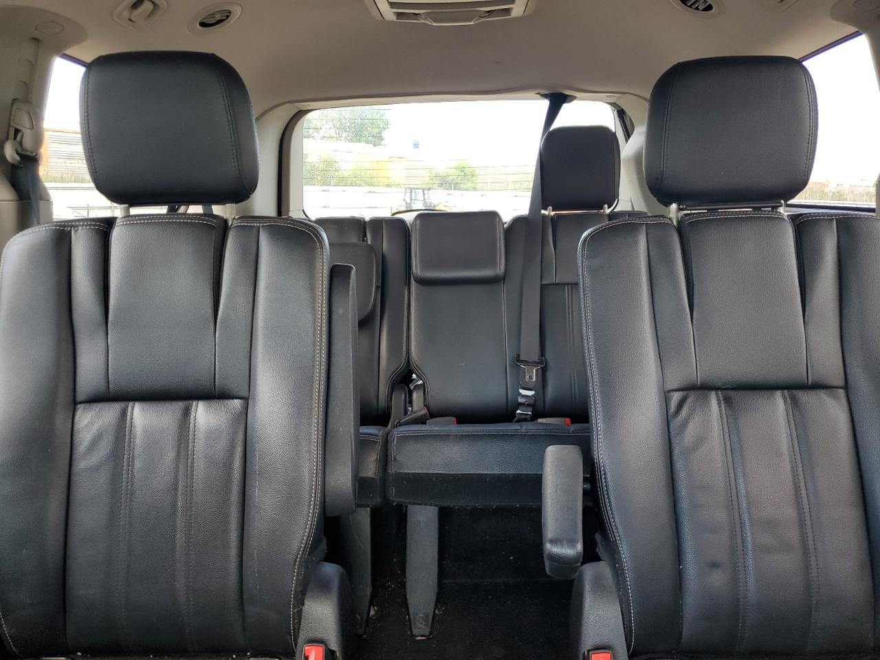 2C4RC1BG7DR819646 2013 Chrysler Town & Country Touring