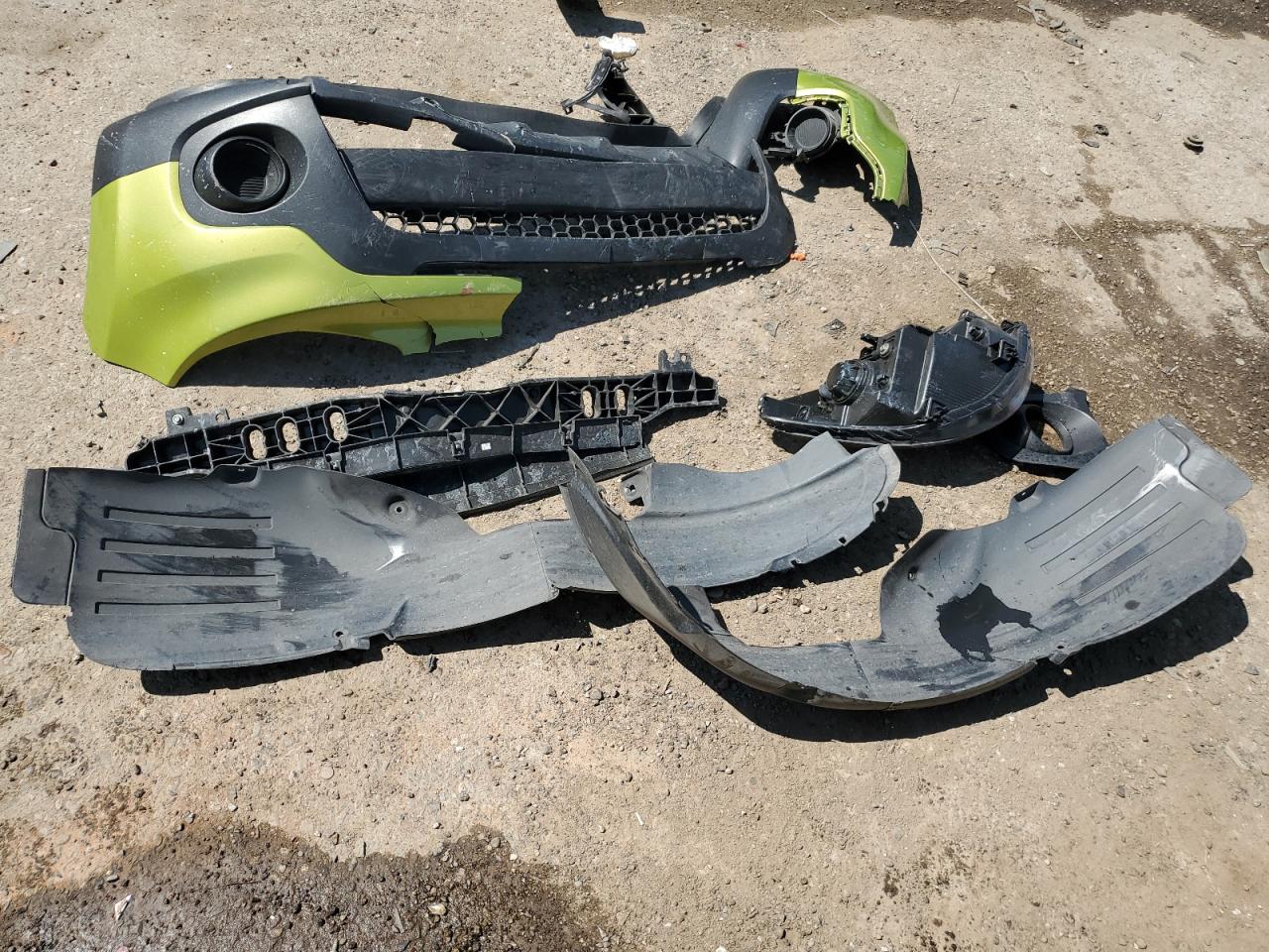 KNDJN2A26J7902226 2018 Kia Soul