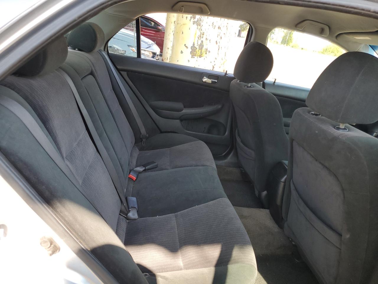 3HGCM56445G711603 2005 Honda Accord Lx