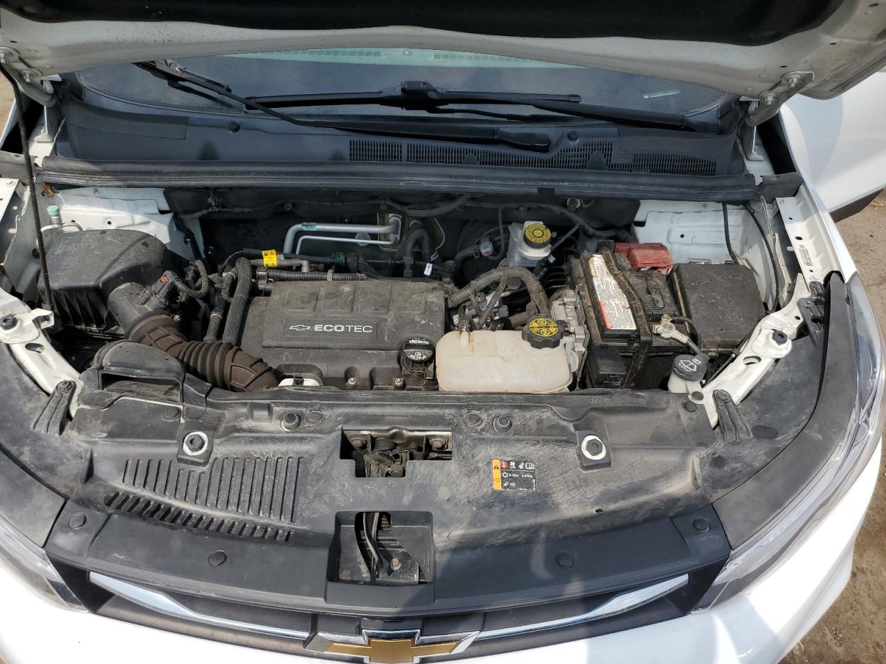 KL7CJPSB5JB673032 2018 Chevrolet Trax 1Lt