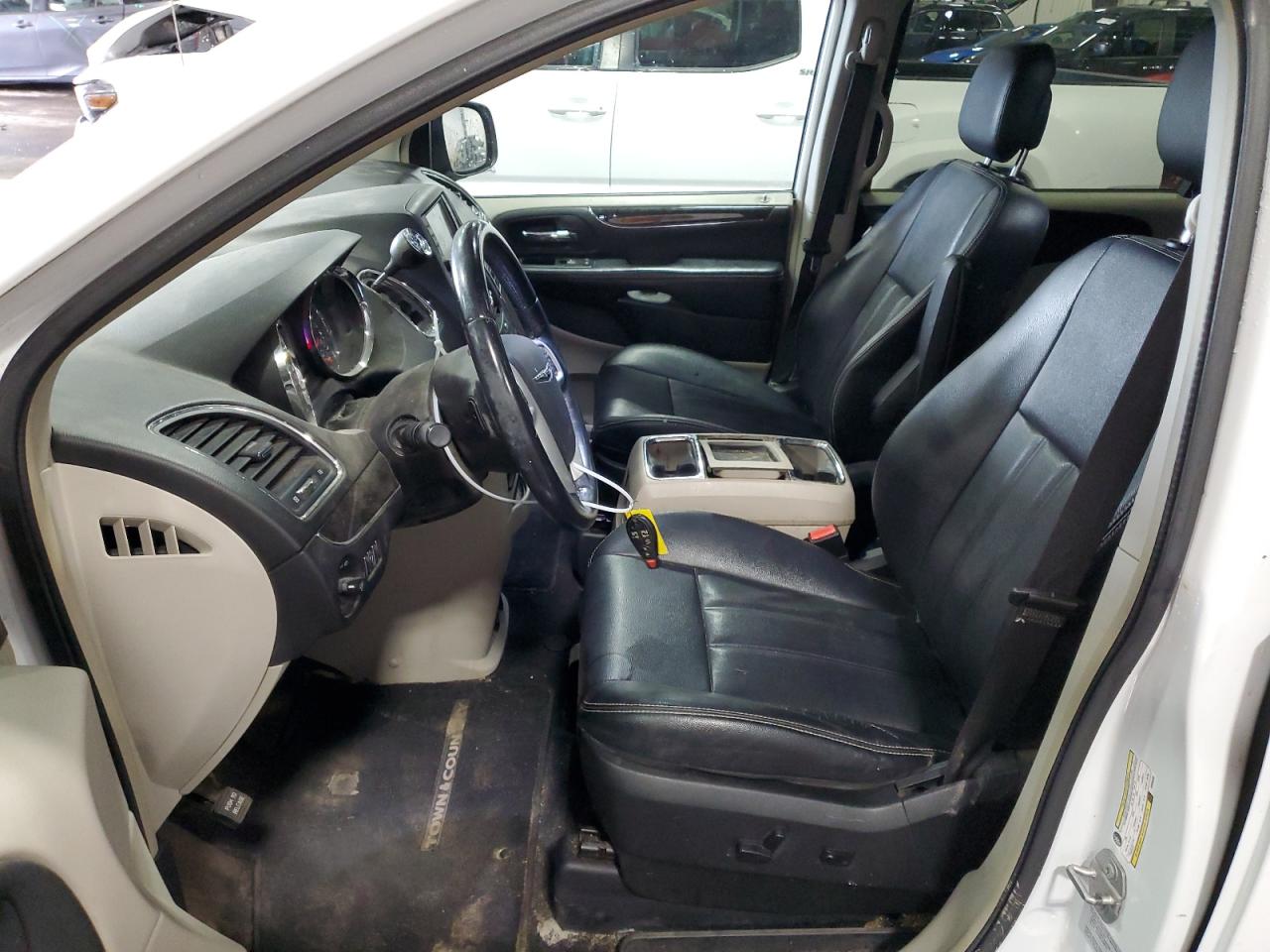 2C4RC1BG2FR565332 2015 Chrysler Town & Country Touring