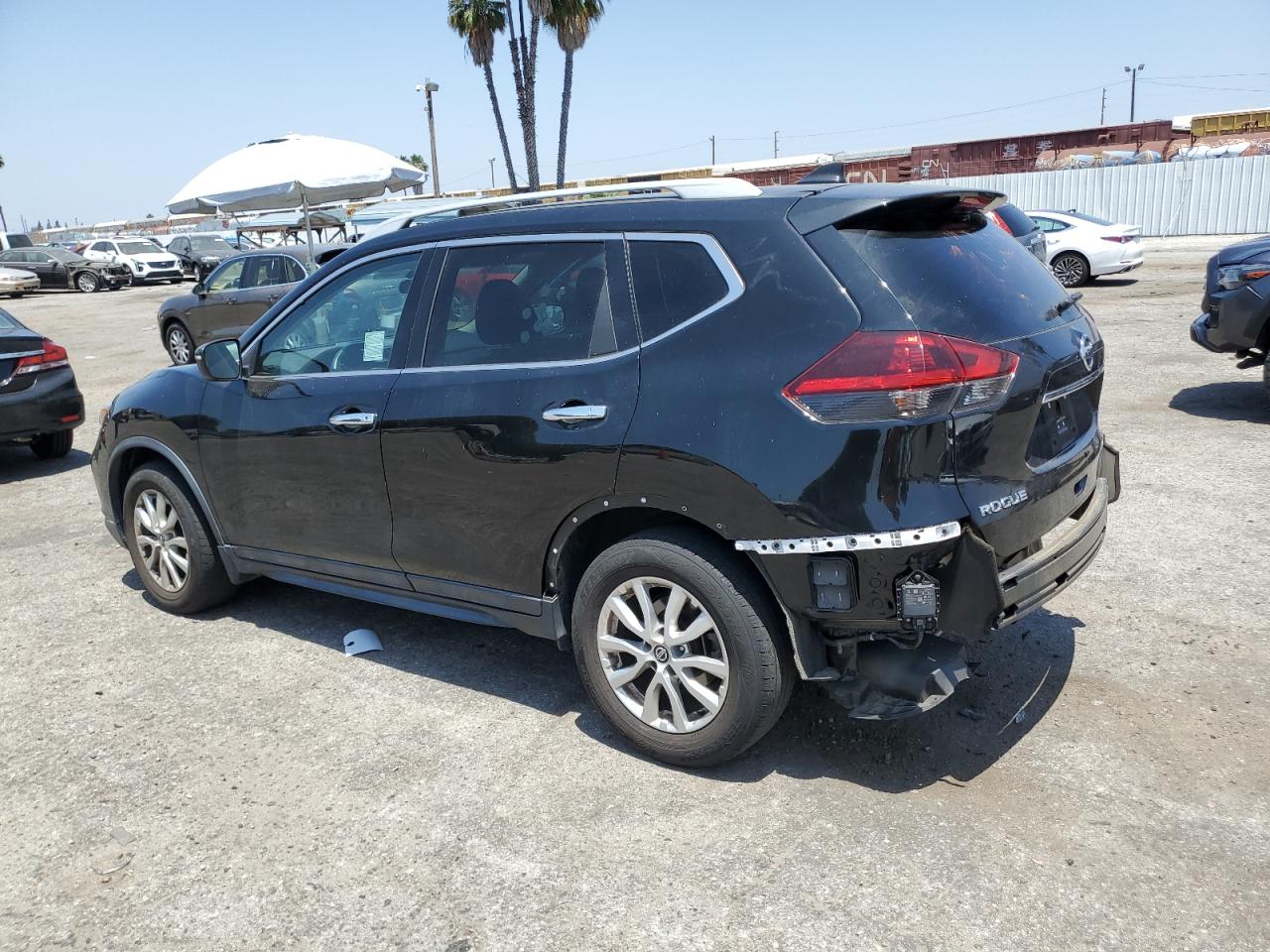 5N1AT2MT1KC757529 2019 Nissan Rogue S