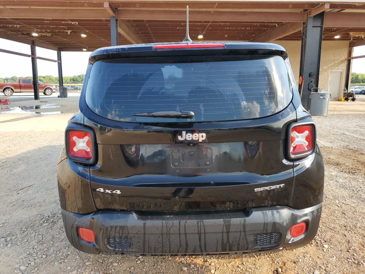 ZACCJBAT7GPE16761 2016 Jeep Renegade Sport