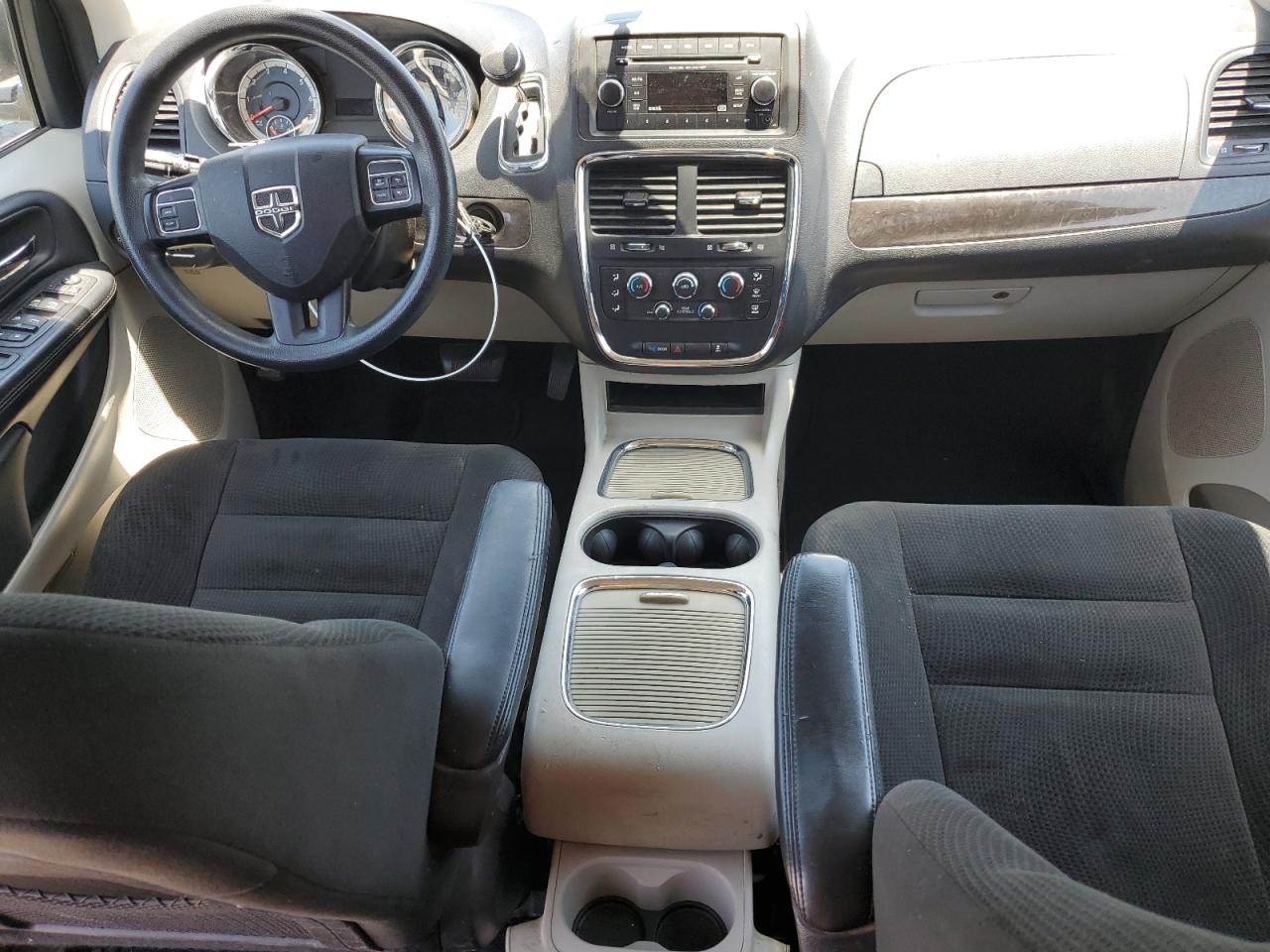 2C4RDGCG9GR249782 2016 Dodge Grand Caravan Sxt