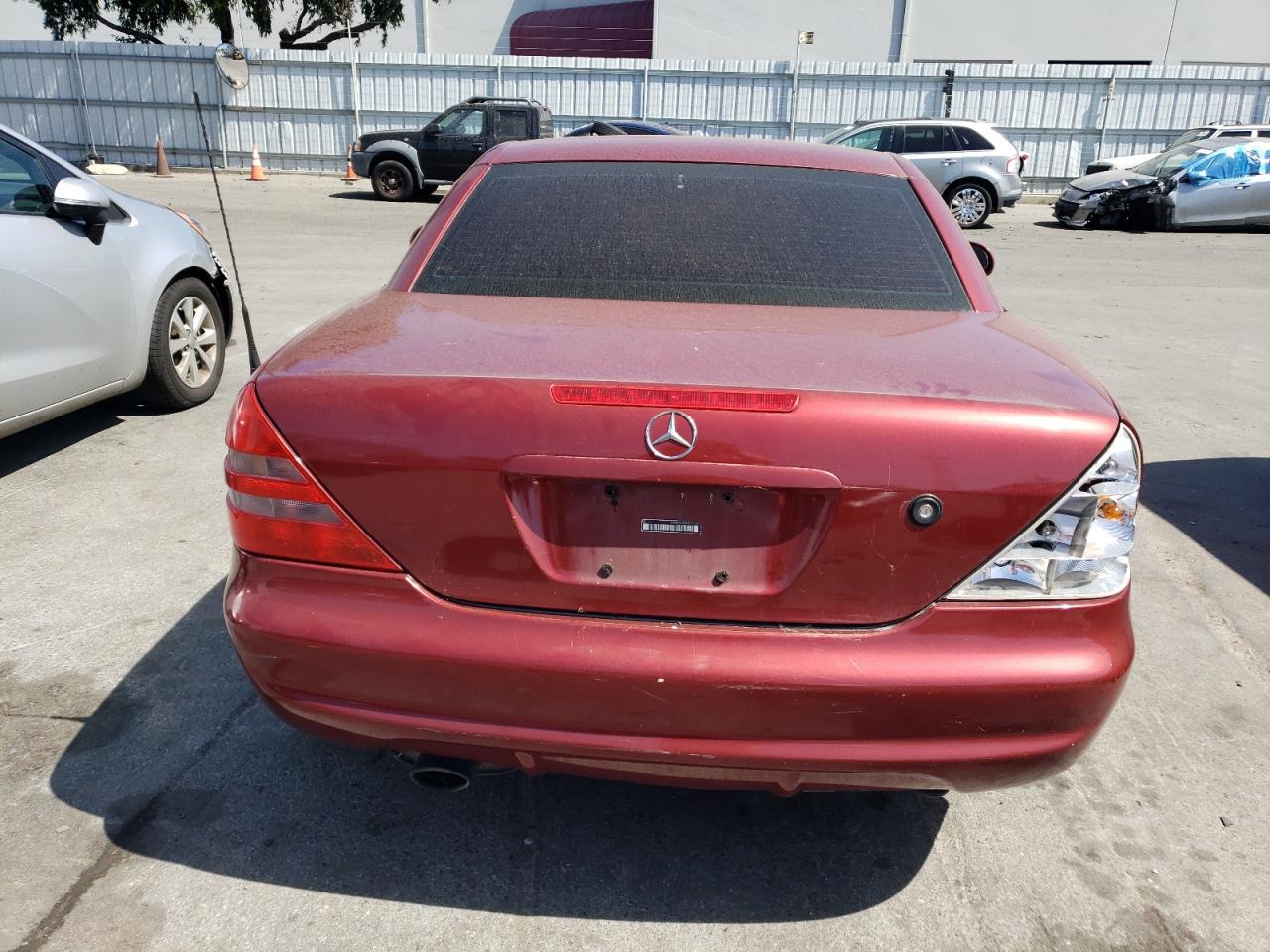 WDBKK47F9XF123547 1999 Mercedes-Benz Slk 230 Kompressor