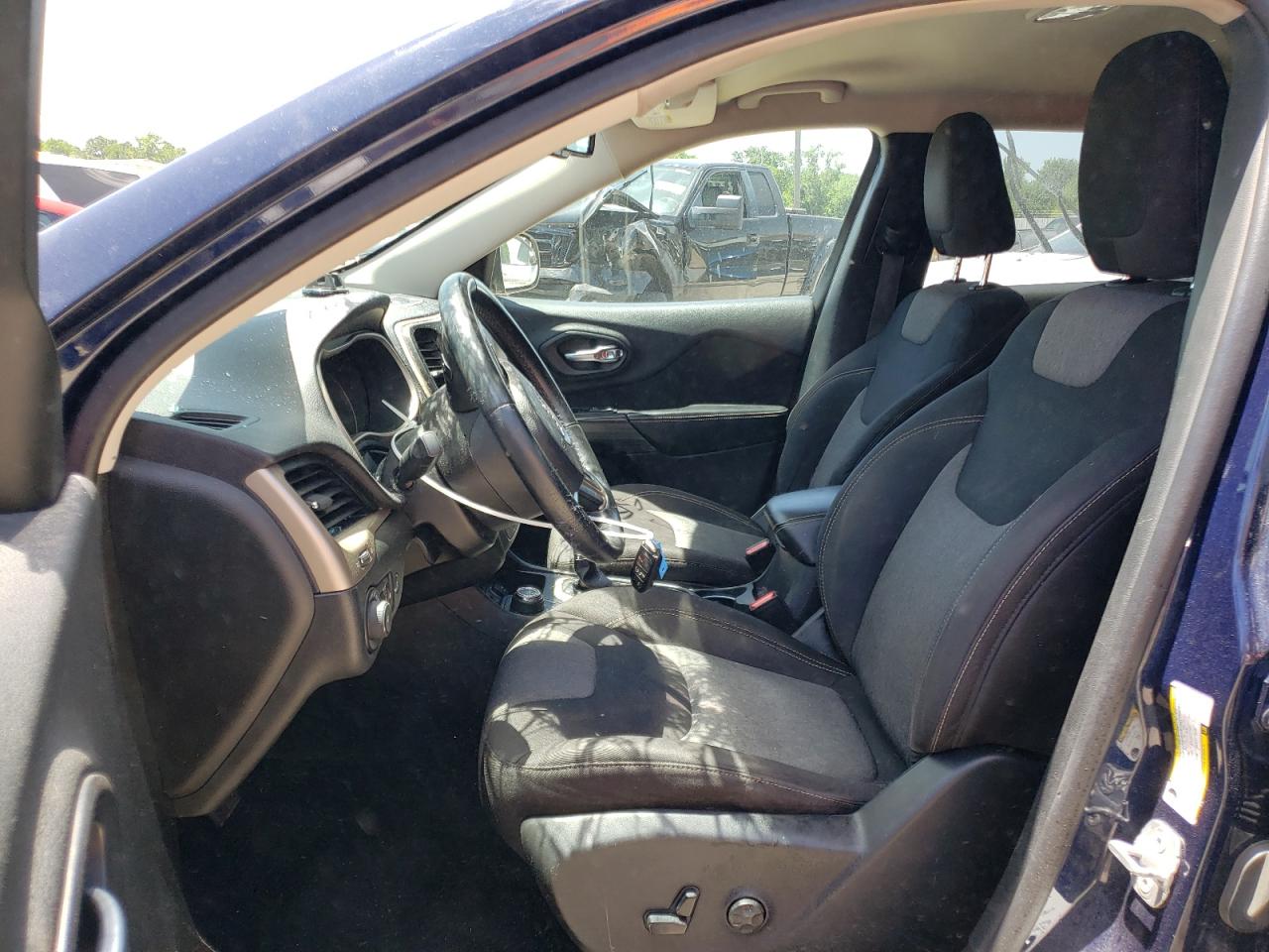 1C4PJMCS9EW296172 2014 Jeep Cherokee Latitude