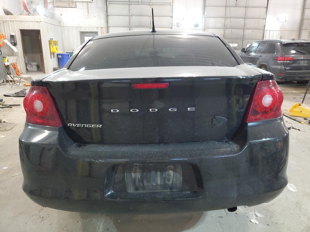 1C3CDZAB0EN162084 2014 Dodge Avenger Se