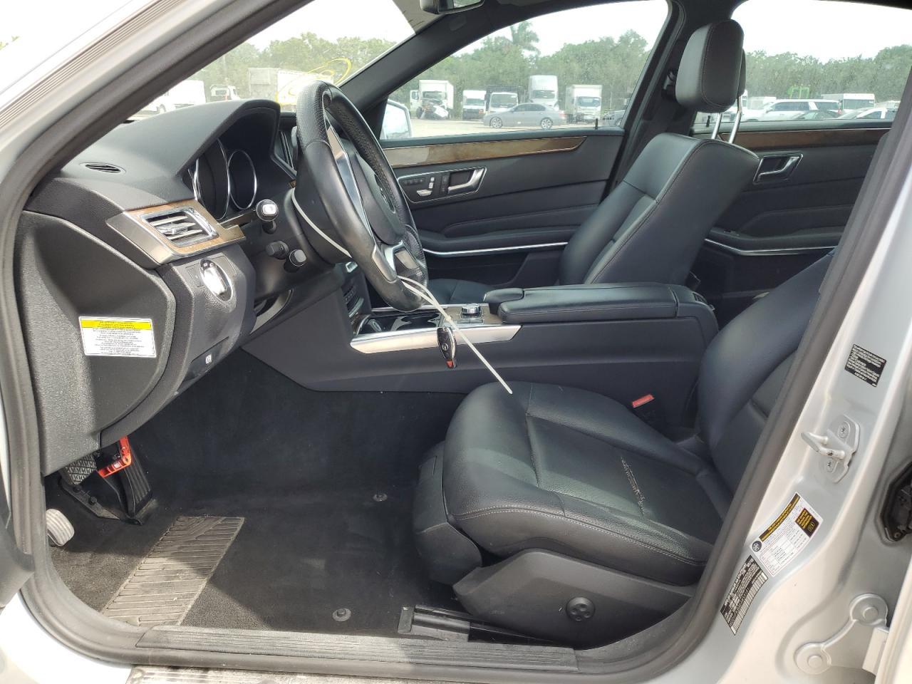 WDDHF8JB8EA853141 2014 Mercedes-Benz E 350 4Matic