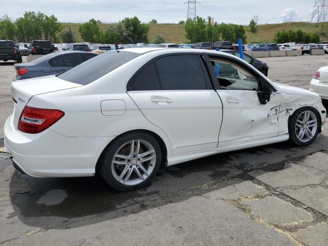 VIN WDDGF8AB8EA932451 2014 Mercedes-Benz C-Class, 3... no.3