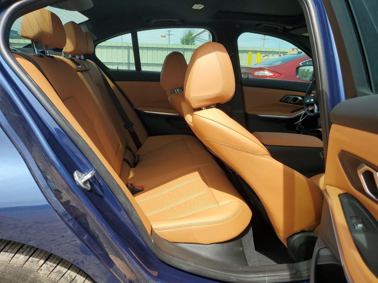 3MW5R7J03N8C71969 2022 BMW 330Xi