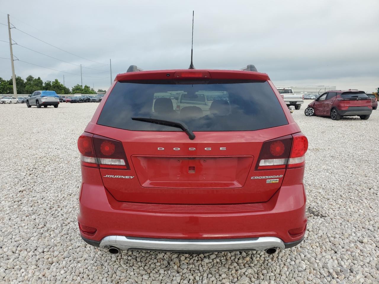 3C4PDCGGXJT379276 2018 Dodge Journey Crossroad