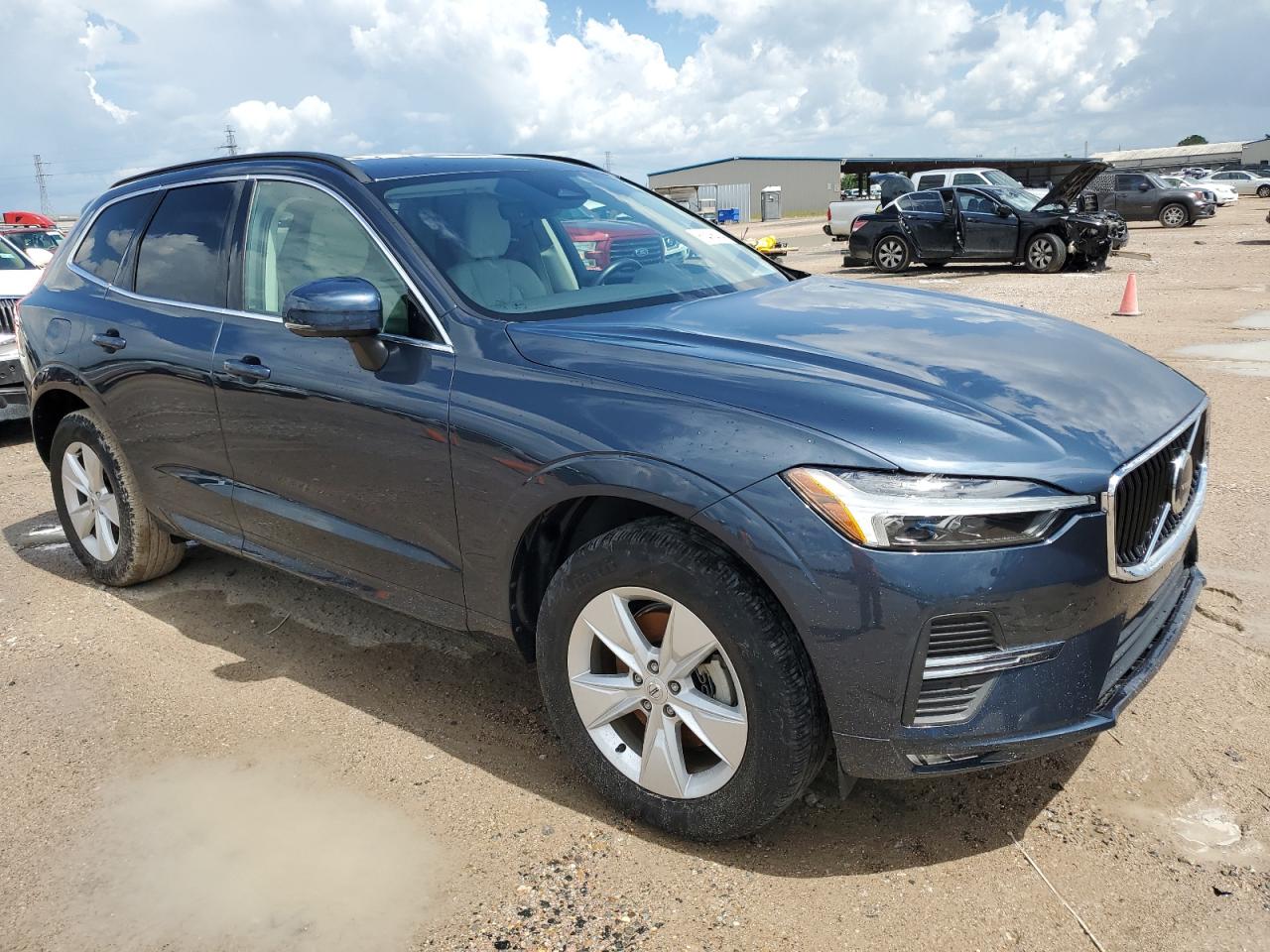 2022 Volvo Xc60 B5 Momentum vin: YV4L12DK5N1059772