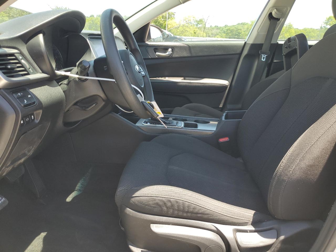 5XXGT4L31KG297705 2019 Kia Optima Lx
