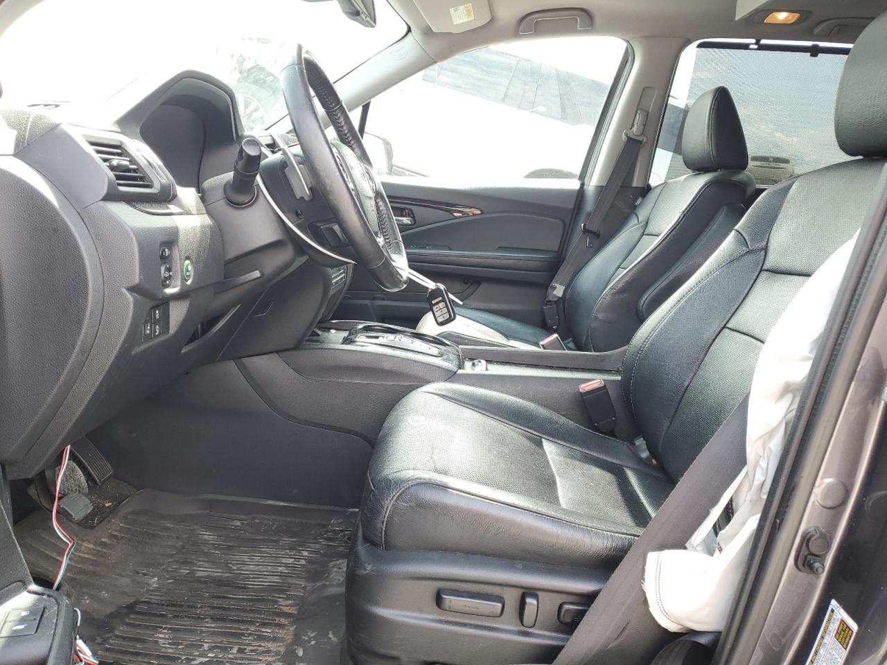 5FNYF6H05HB059924 2017 Honda Pilot Elite