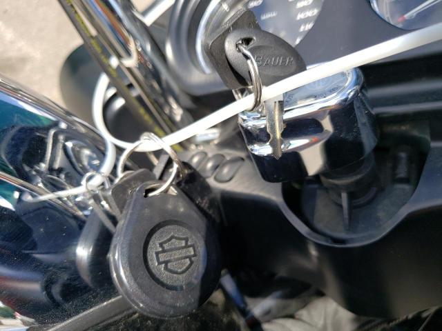 2016 HARLEY-DAVIDSON FLTRU 1HD1KGL10GB657695