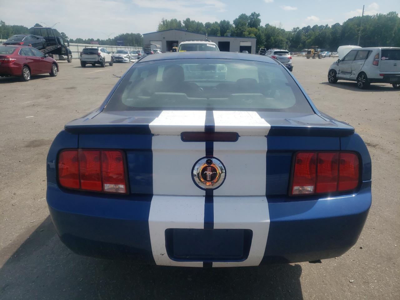 1ZVHT80N985177890 2008 Ford Mustang