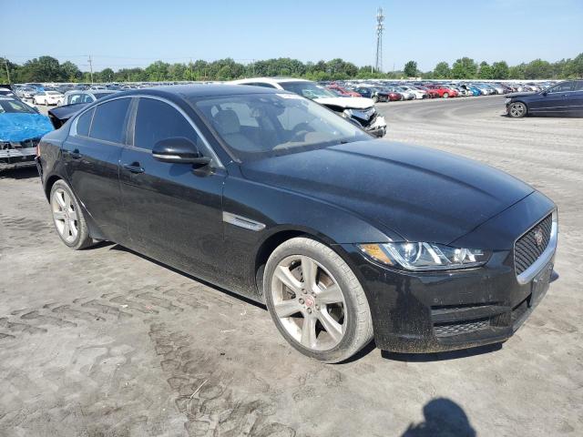 VIN SAJAD4BG2HA946814 2017 Jaguar XE, Premium no.4