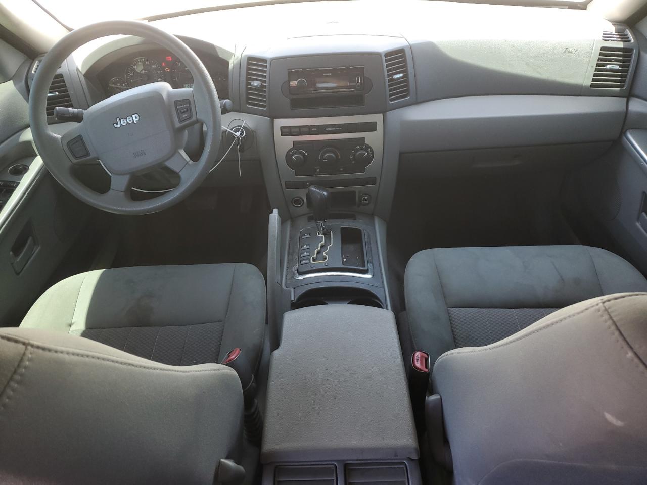 1J4GR48K76C353726 2006 Jeep Grand Cherokee Laredo 1J4GR48K76C353726 2006 Jeep Grand Cherokee Laredo