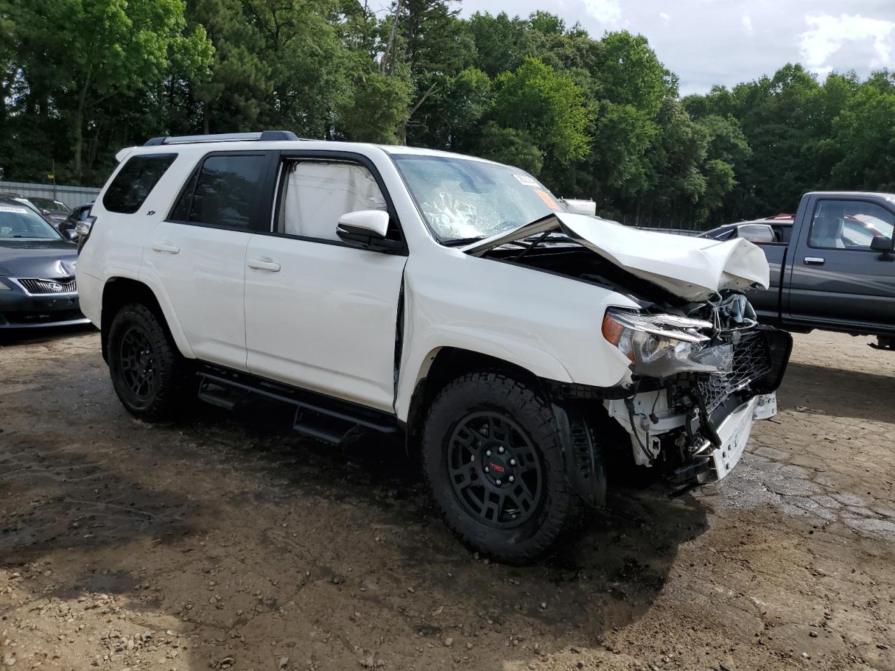 2024 Toyota 4Runner Sr5 vin: JTEFU5JR8R5306917