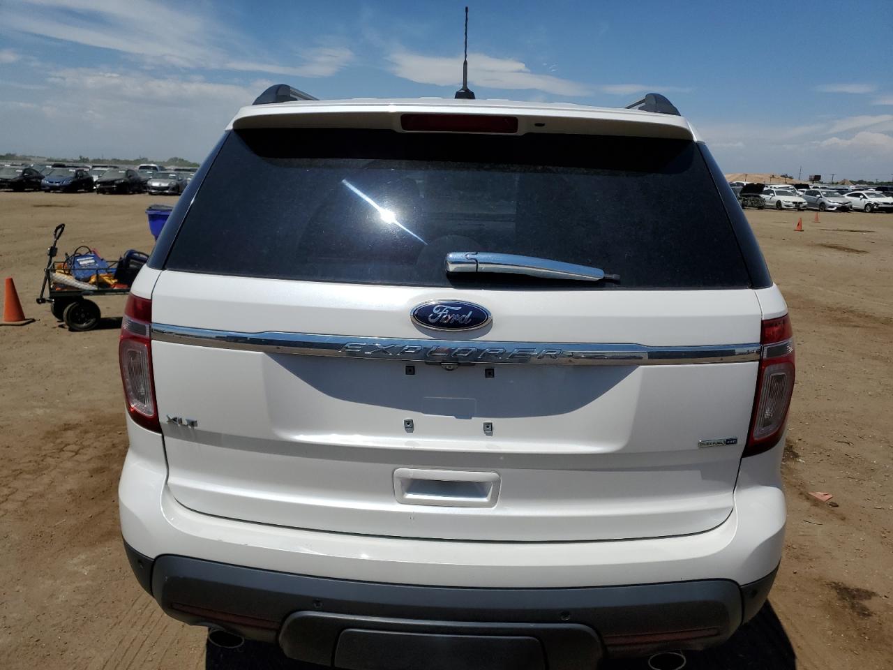 1FM5K8D86FGB11307 2015 Ford Explorer Xlt