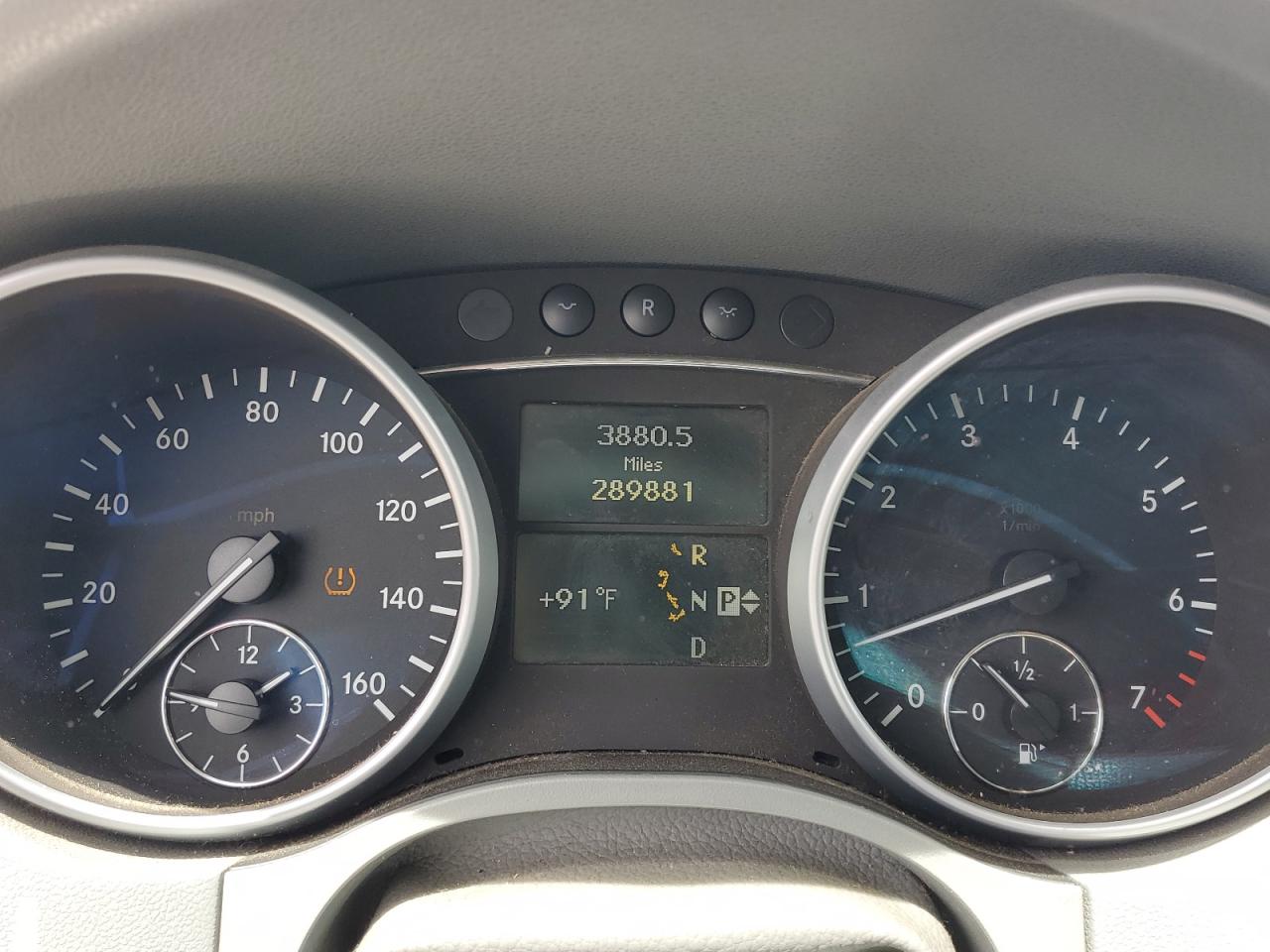 4JGBB5GB7BA646331 2011 Mercedes-Benz Ml 350