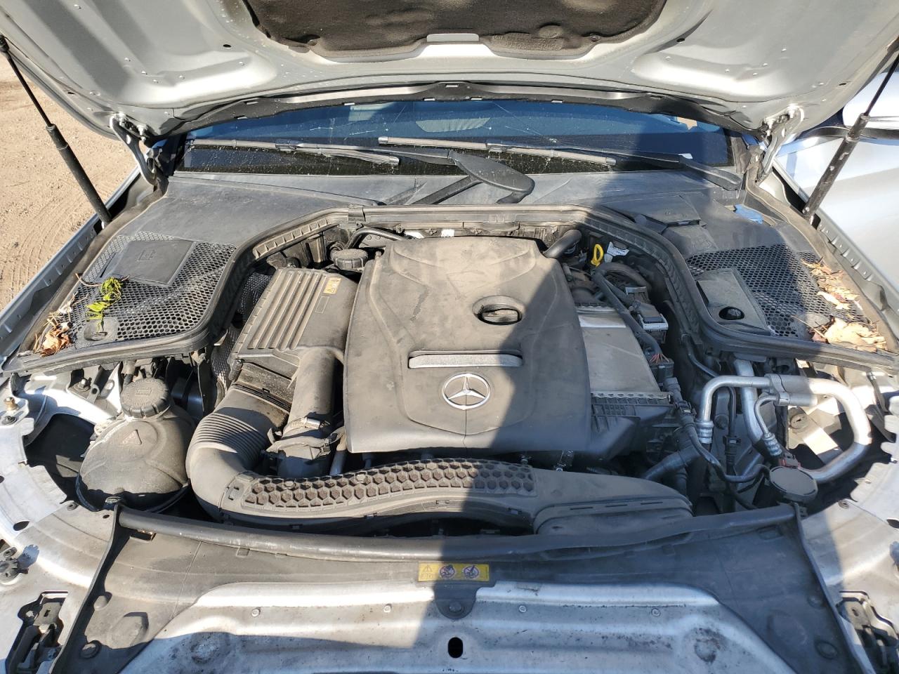 55SWF4KB8HU207083 2017 Mercedes-Benz C 300 4Matic