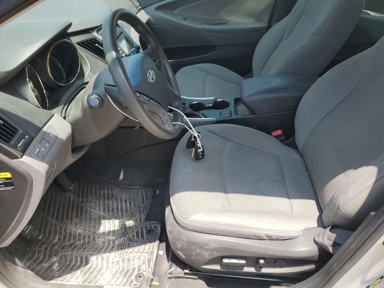 5NPEB4AC7DH743778 2013 Hyundai Sonata Gls