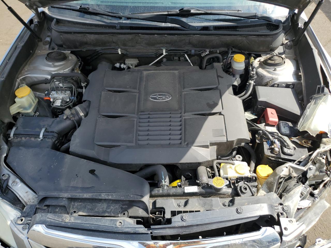 4S4BRDKCXB2379301 2011 Subaru Outback 3.6R Limited