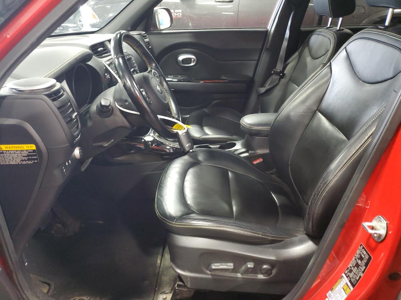 KNDJP3A51F7780392 2015 Kia Soul +