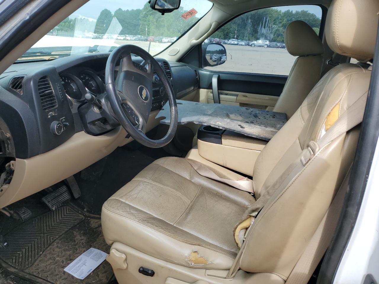 1GCRKSE31BZ303173 2011 Chevrolet Silverado K1500 Lt