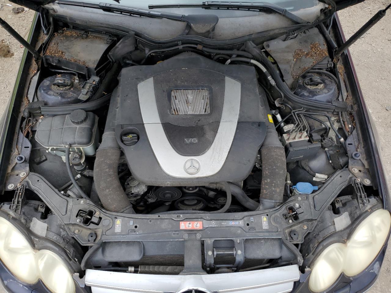 WDBTK56F37T082118 2007 Mercedes-Benz Clk 350