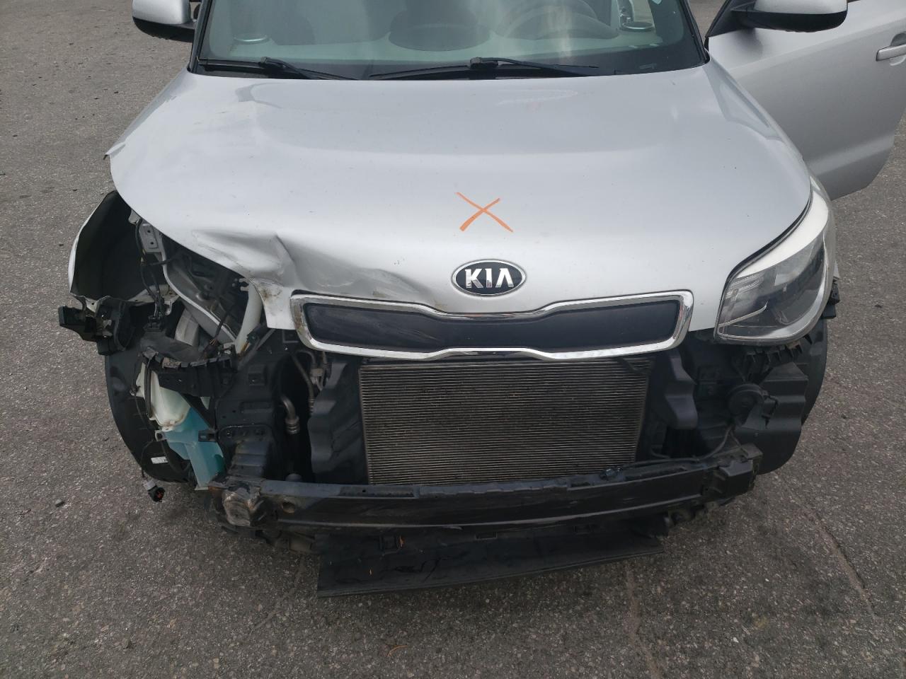 KNDJN2A23G7852250 2016 Kia Soul