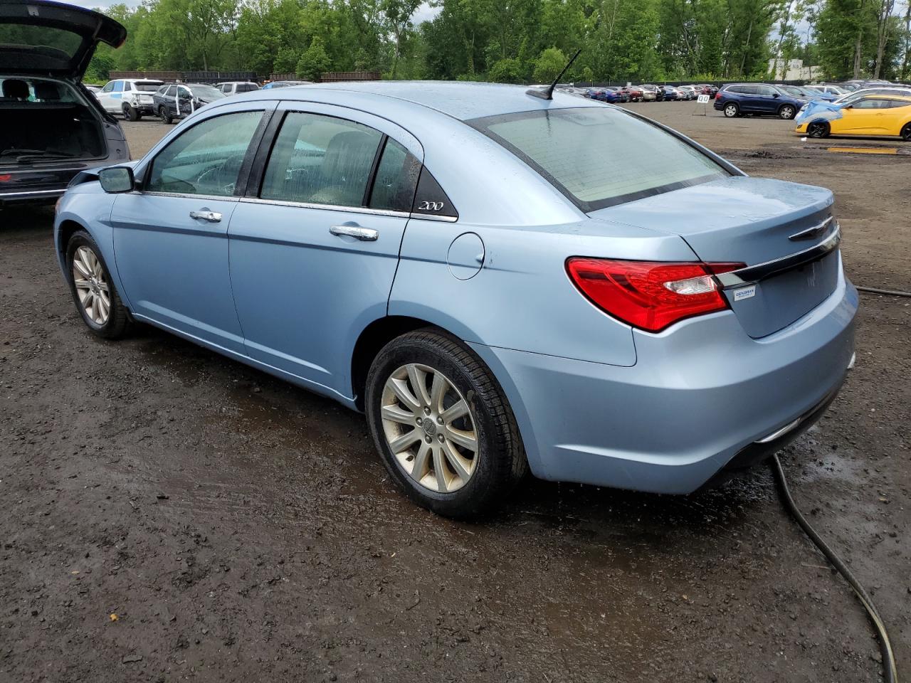 2014 Chrysler 200 Limited vin: 1C3CCBCGXEN135557