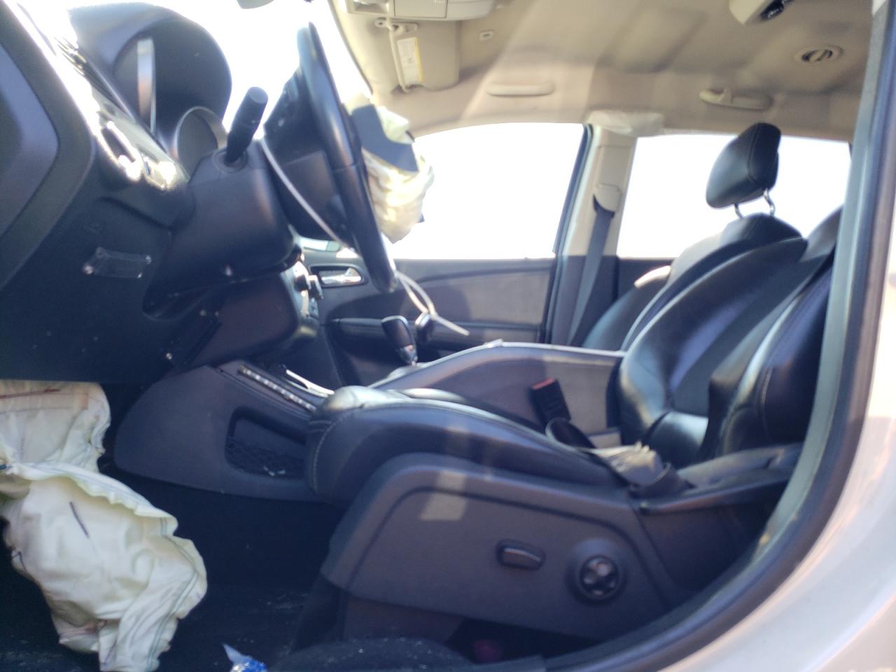 3C4PDCGB0JT288585 2018 Dodge Journey Crossroad