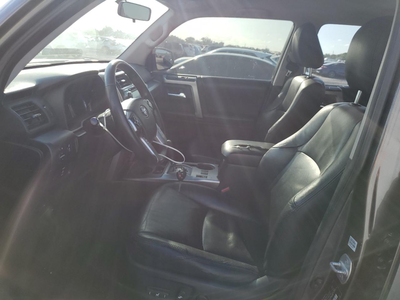 JTEZU5JR1F5103943 2015 Toyota 4Runner Sr5