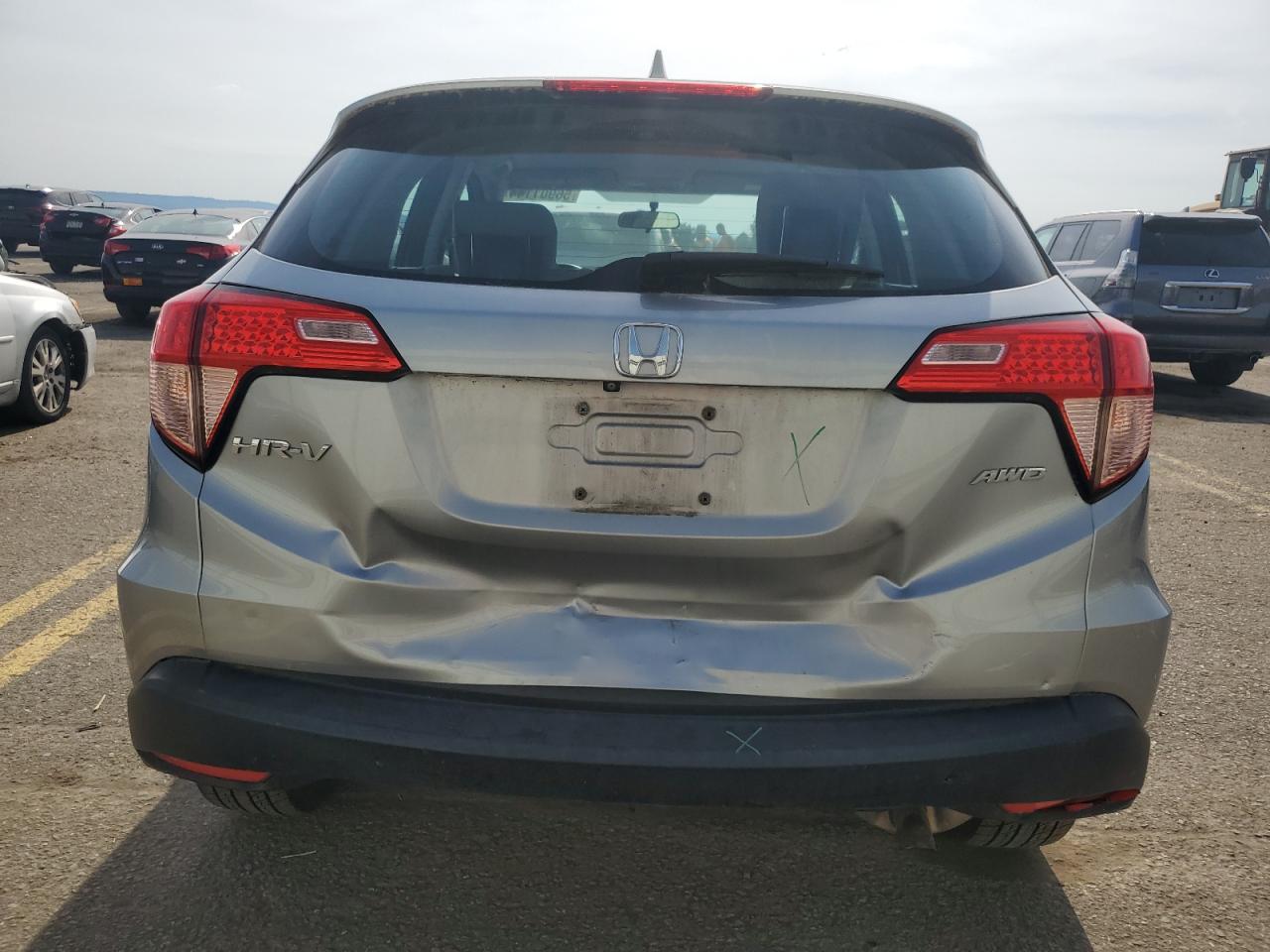 3CZRU6H37HG705568 2017 Honda Hr-V Lx