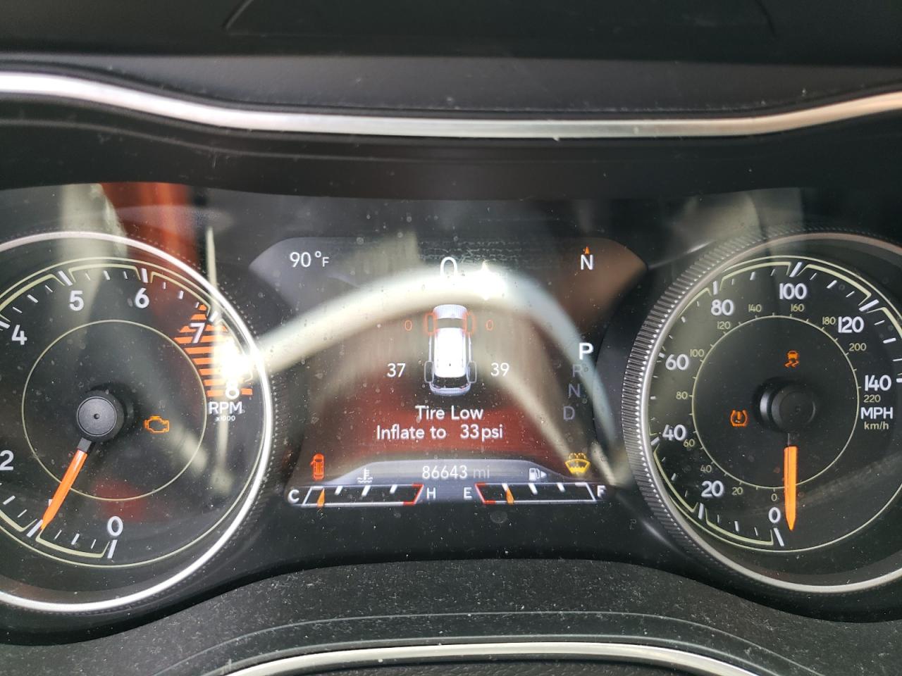 1C4PJMJX4KD160974 2019 Jeep Cherokee Overland