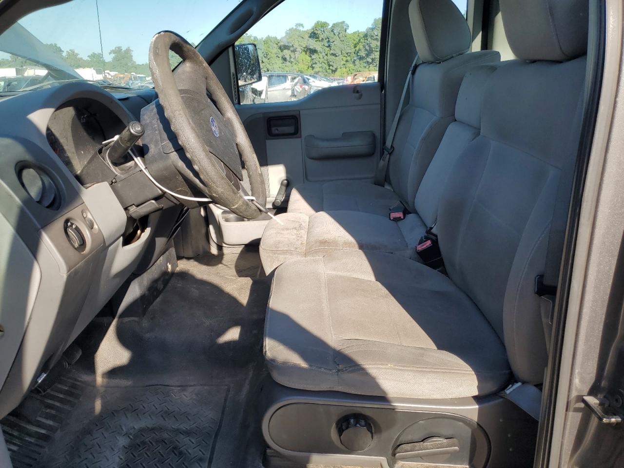 1FTRF12235NA90801 2005 Ford F150