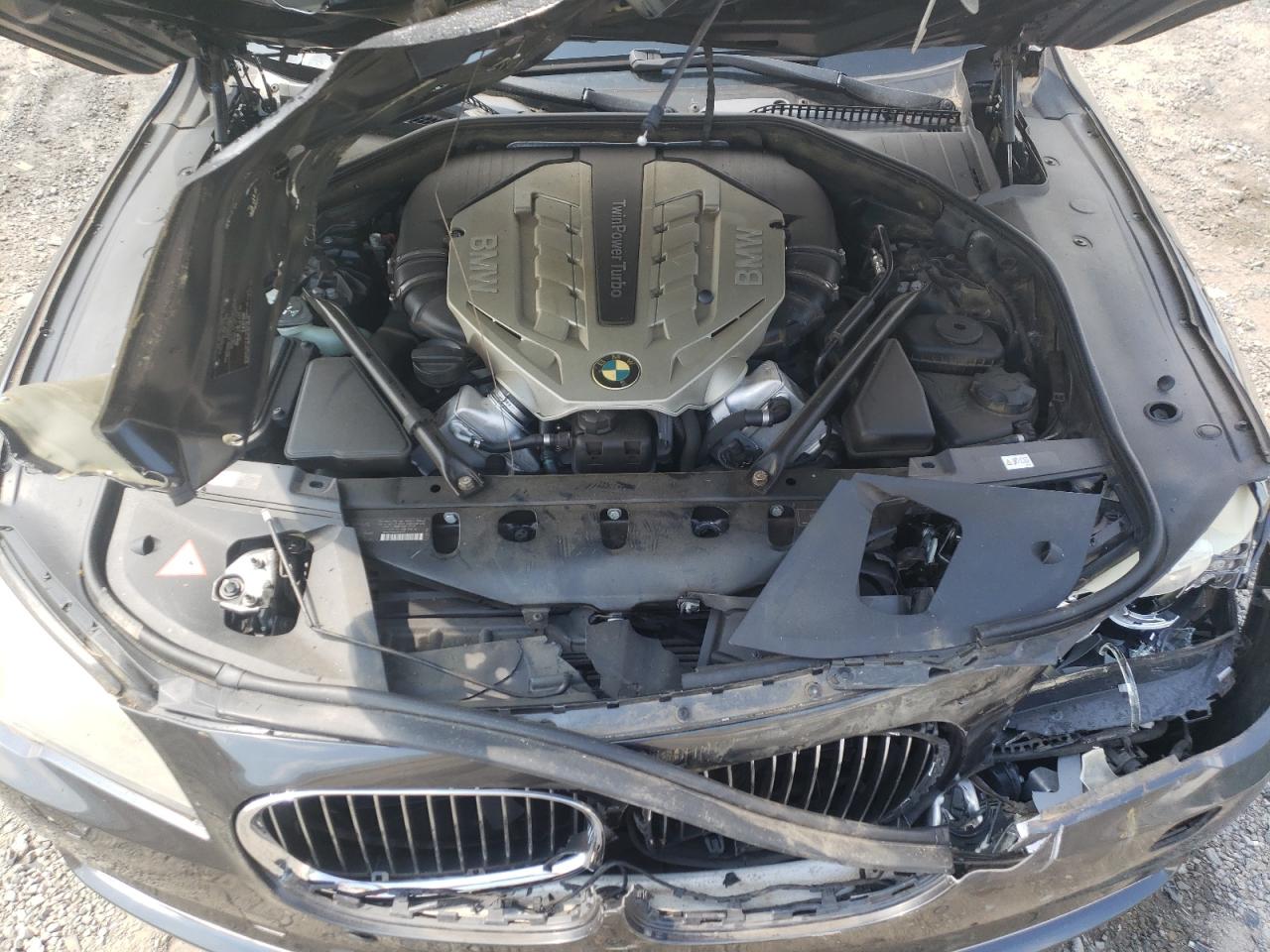 WBAKB8C53CC852450 2012 BMW 750 Li