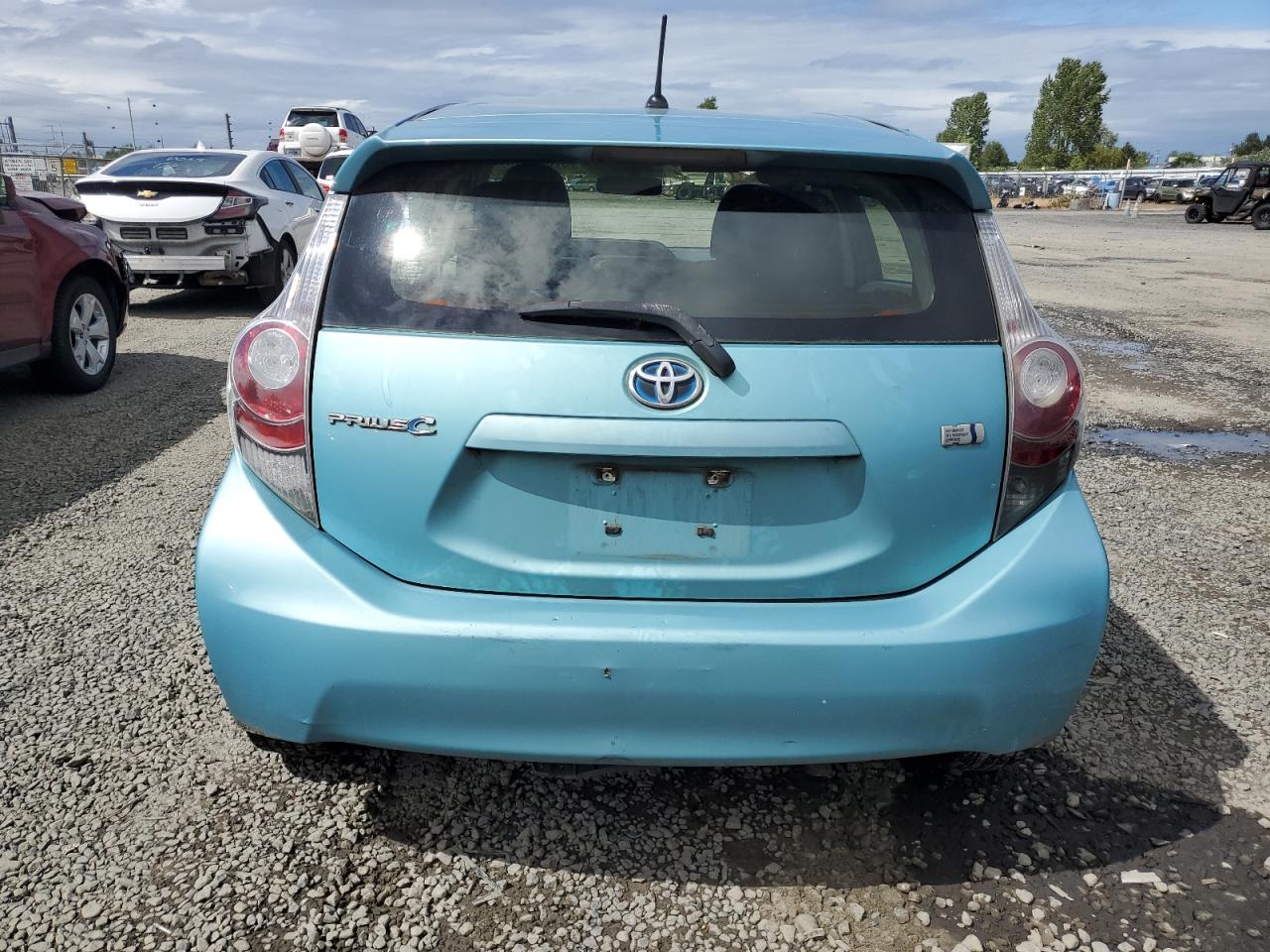 2014 Toyota Prius C vin: JTDKDTB31E1080805