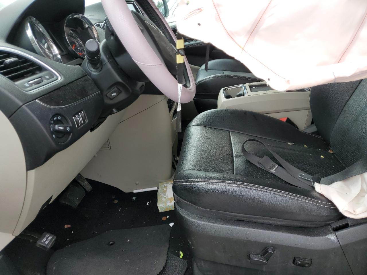 2C4RC1CG7ER107721 2014 Chrysler Town & Country Touring L