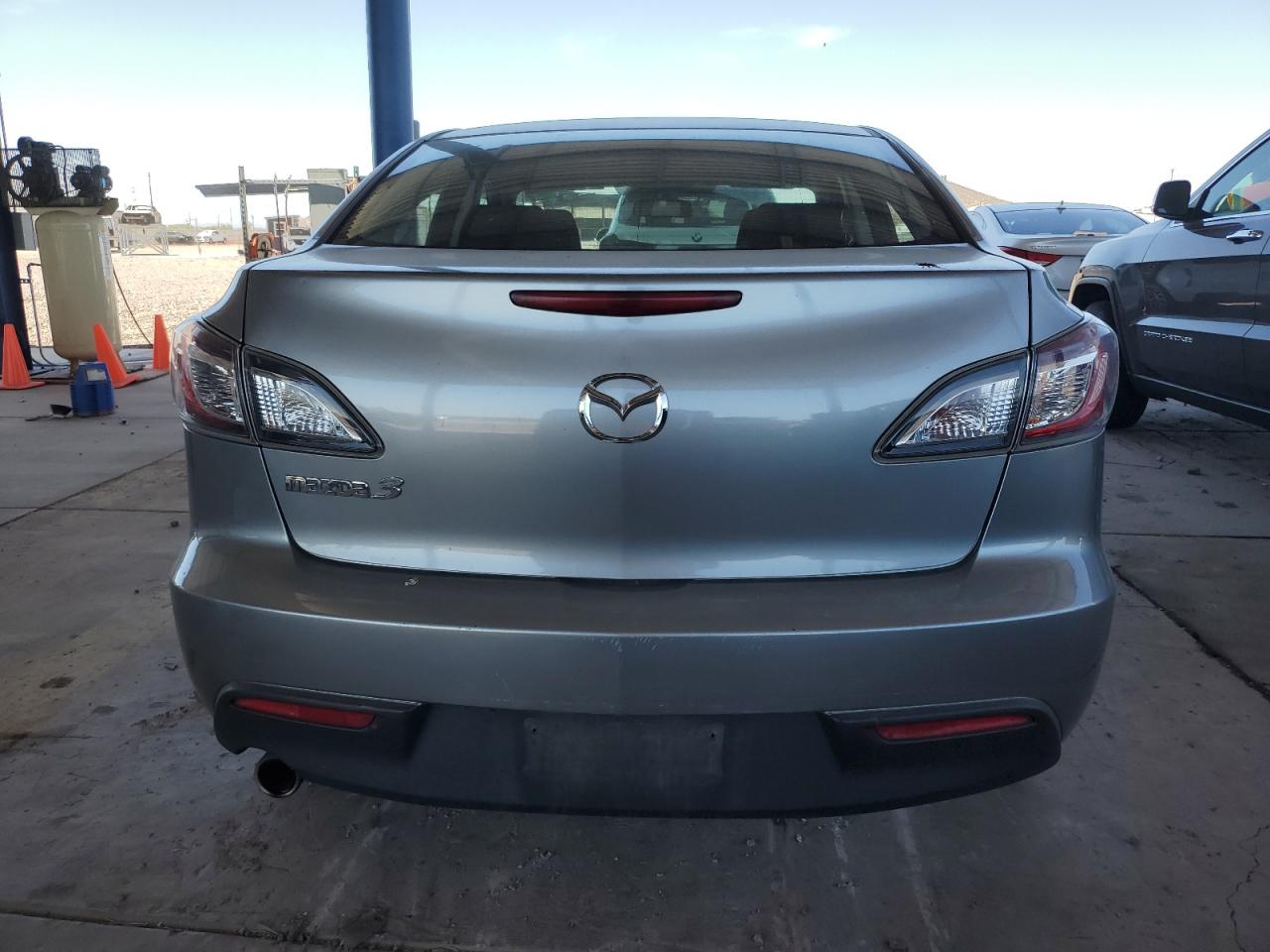 JM1BL1SF6A1146650 2010 Mazda 3 I