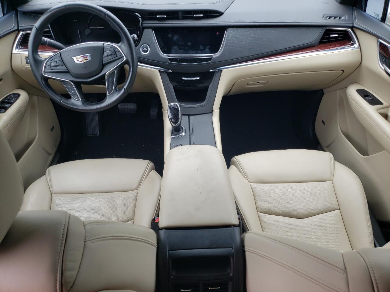 1GYKNCRS0KZ153907 2019 Cadillac Xt5 Luxury