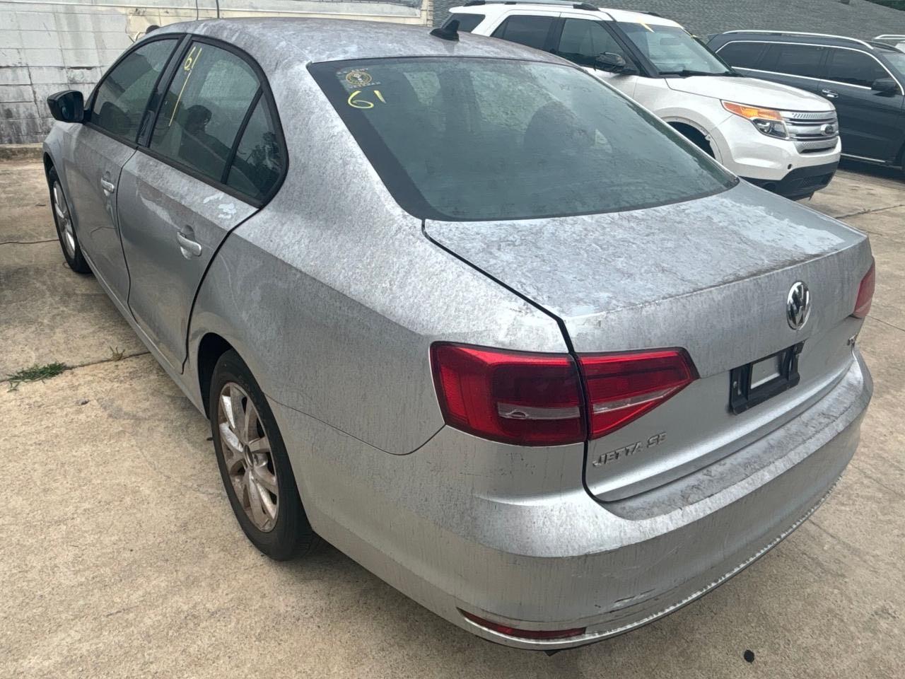 3VWD17AJ5FM225919 2015 Volkswagen Jetta Se