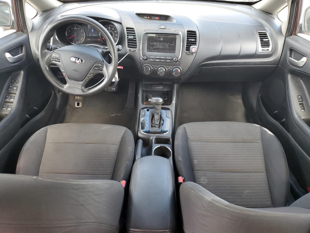 3KPFL4A77JE244497 2018 Kia Forte Lx