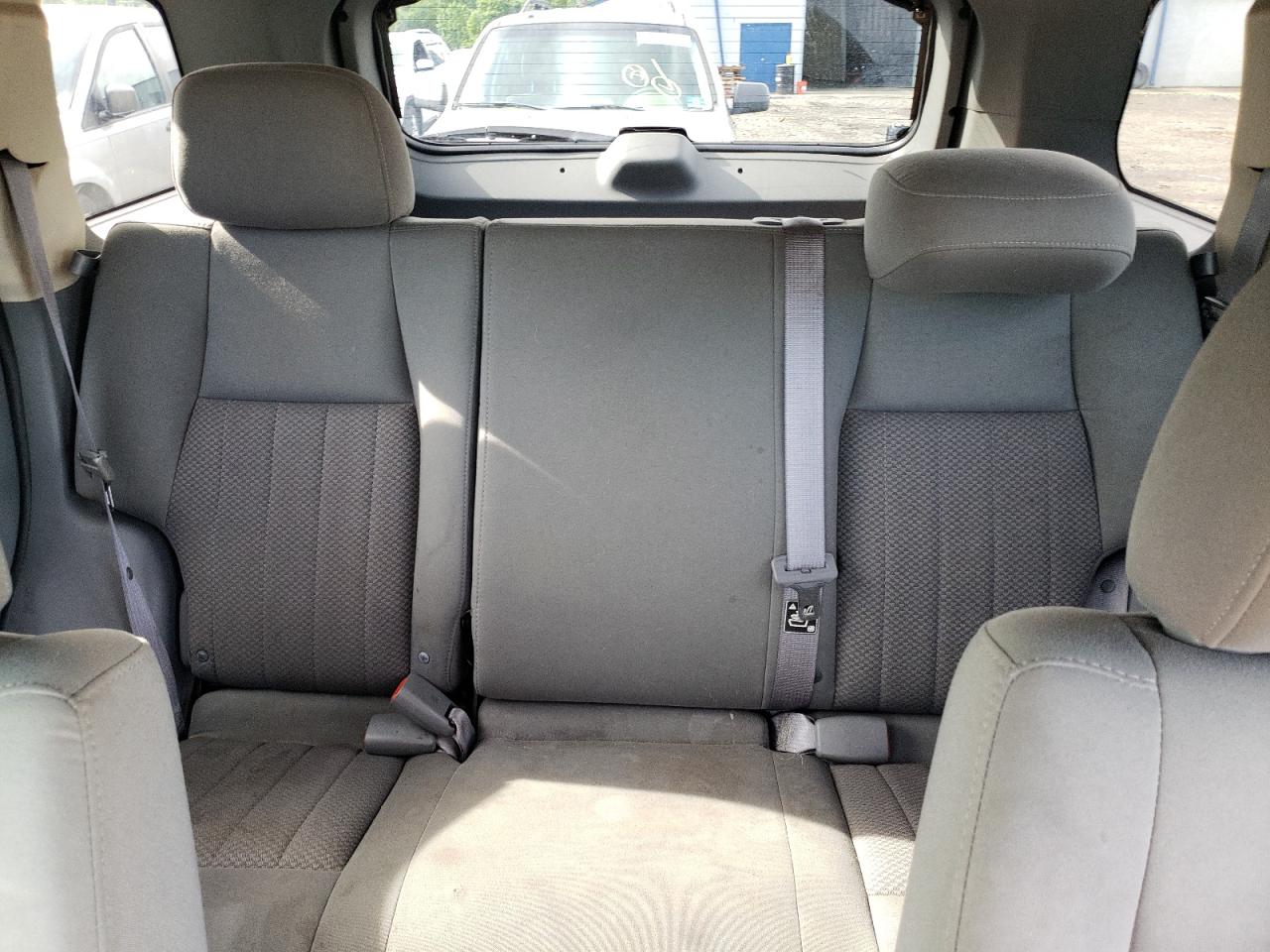 1J4GR48K65C674462 2005 Jeep Grand Cherokee Laredo